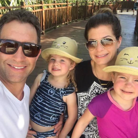 Meet your Posher, Tara - Picture 1 of 1